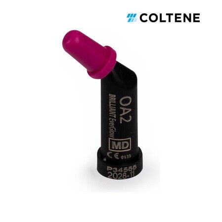 Coltene BRILLIANT EverGlow universal kompozit, Opaque A2 (OA2) renk, tek kompül (0,2 g)