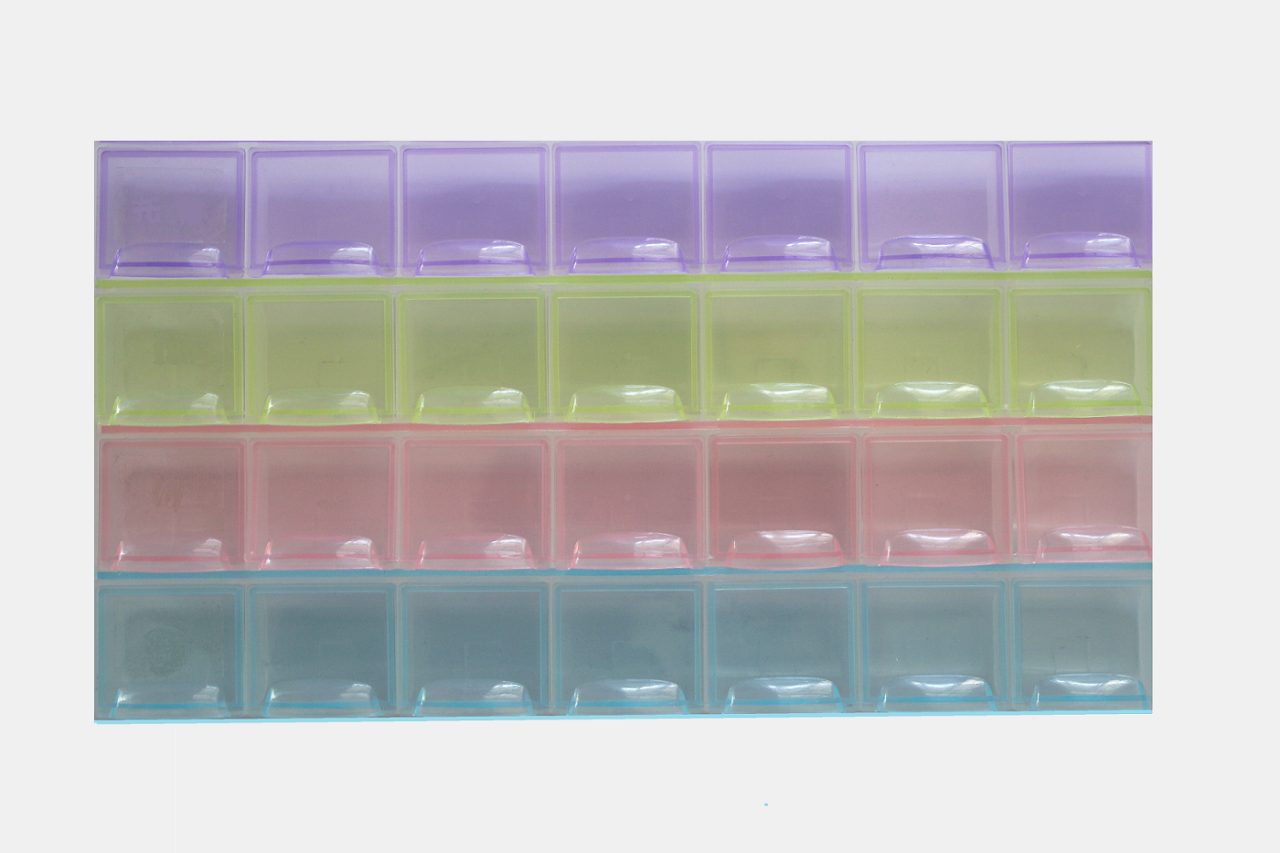 Kutu PVC Çok Amaçlı (28 kapaklı odacık)