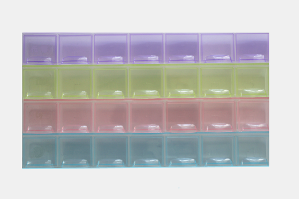 Kutu PVC Çok Amaçlı (28 kapaklı odacık)